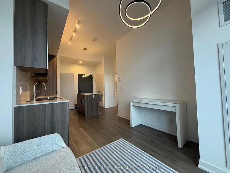 15 Holmes Ave #3106 — Photo 10