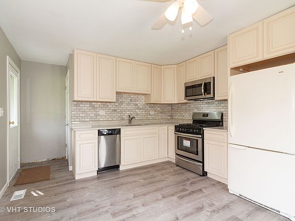 4th image of 2851 Everglade Ave