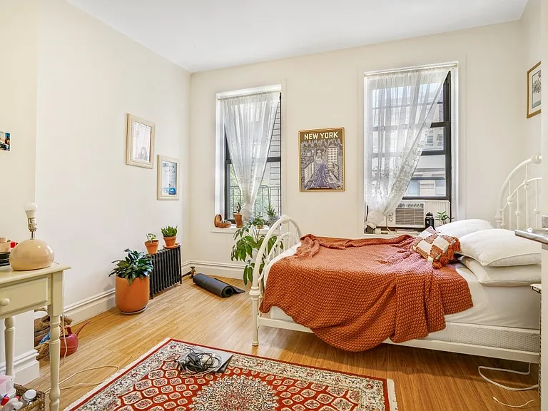206 W 88th St #5E — Photo 2