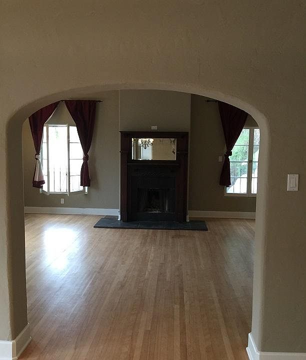 1st image of 132 Gaviota Ave