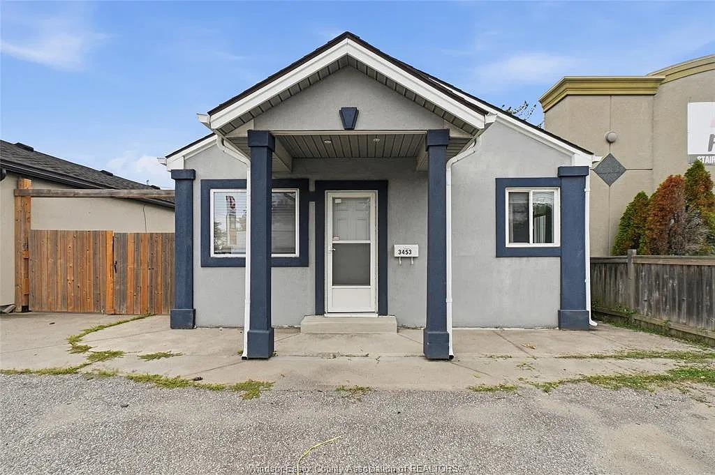 2 bed, 2000 sqft, $2,300 — Photo 1
