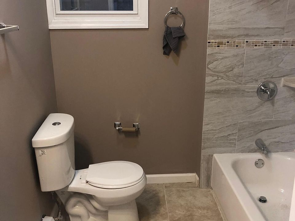 1st image of 65 Berkshire Pl APT 1