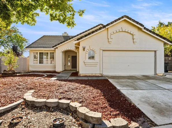 8125 Delft Ct, Sacramento, CA 95829