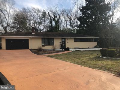 1001 Woods Pl, Alexandria, VA, 22302