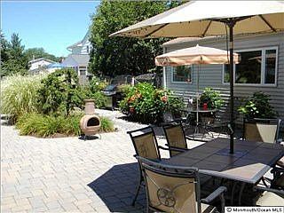 4th image of 1580 Sea Island Dr