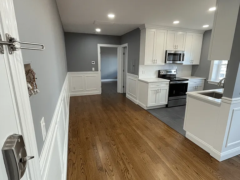 71 Washington Ave #8 — Photo 9