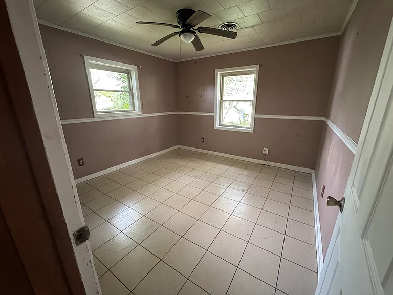 401 Pecan Dr — Photo 11