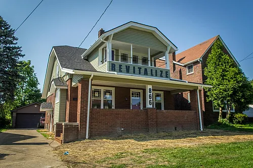 866 Canfield Rd #B Photo 1