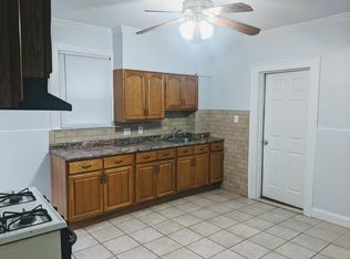 238 E Kinney St #1, Newark, NJ 07105