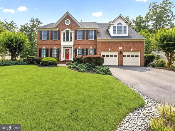 8147 Cancun Ct, Gainesville, VA 20155