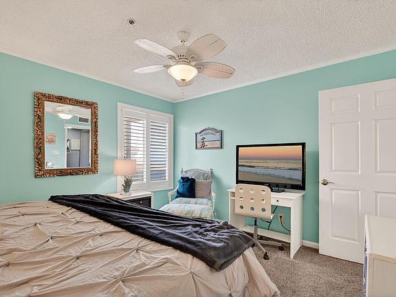 4th image of 1581 S Waccamaw Dr. #402