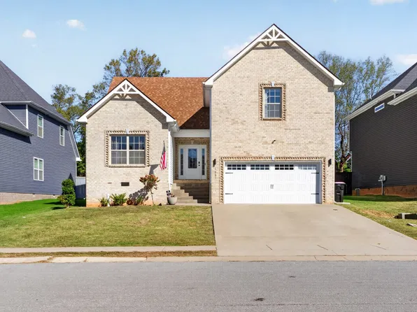 1557 Ellie Piper Cir, Clarksville, TN 37043
