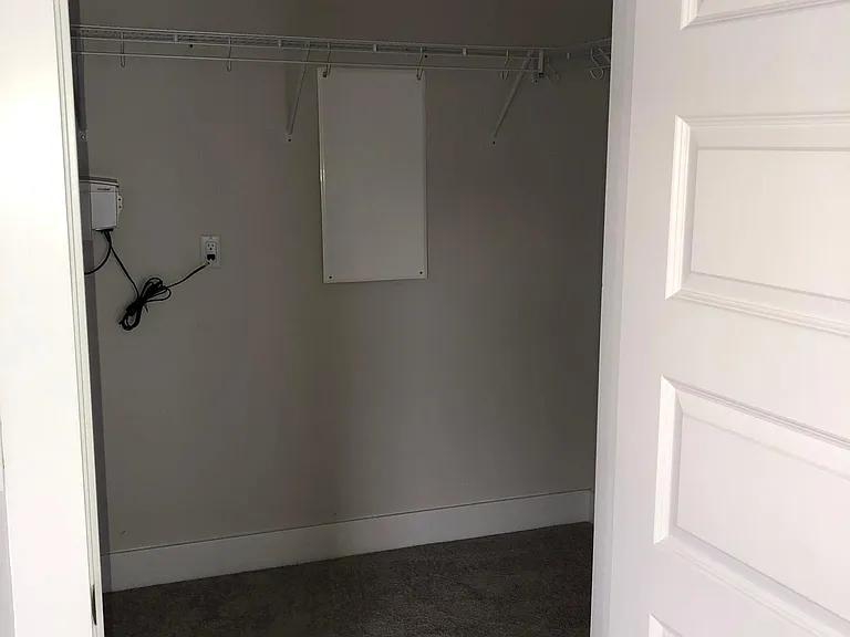 206 Montclair Ave — Photo 10