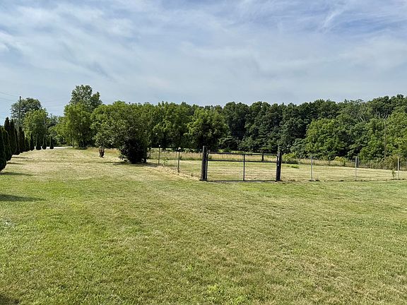 5th image of 1589 Potato Farm Rd