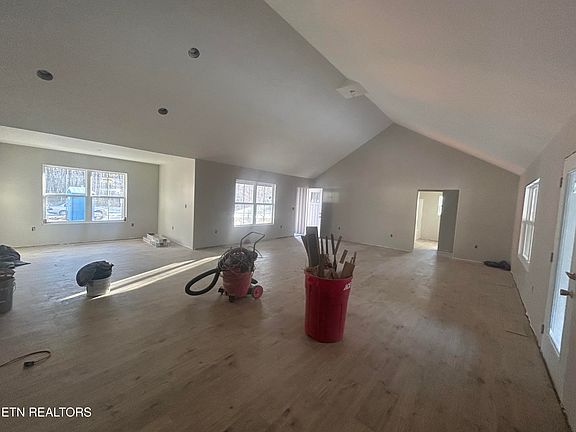 4th image of C 59th Rd