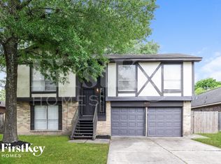 8659 Pearl Point St, Houston, TX 77044