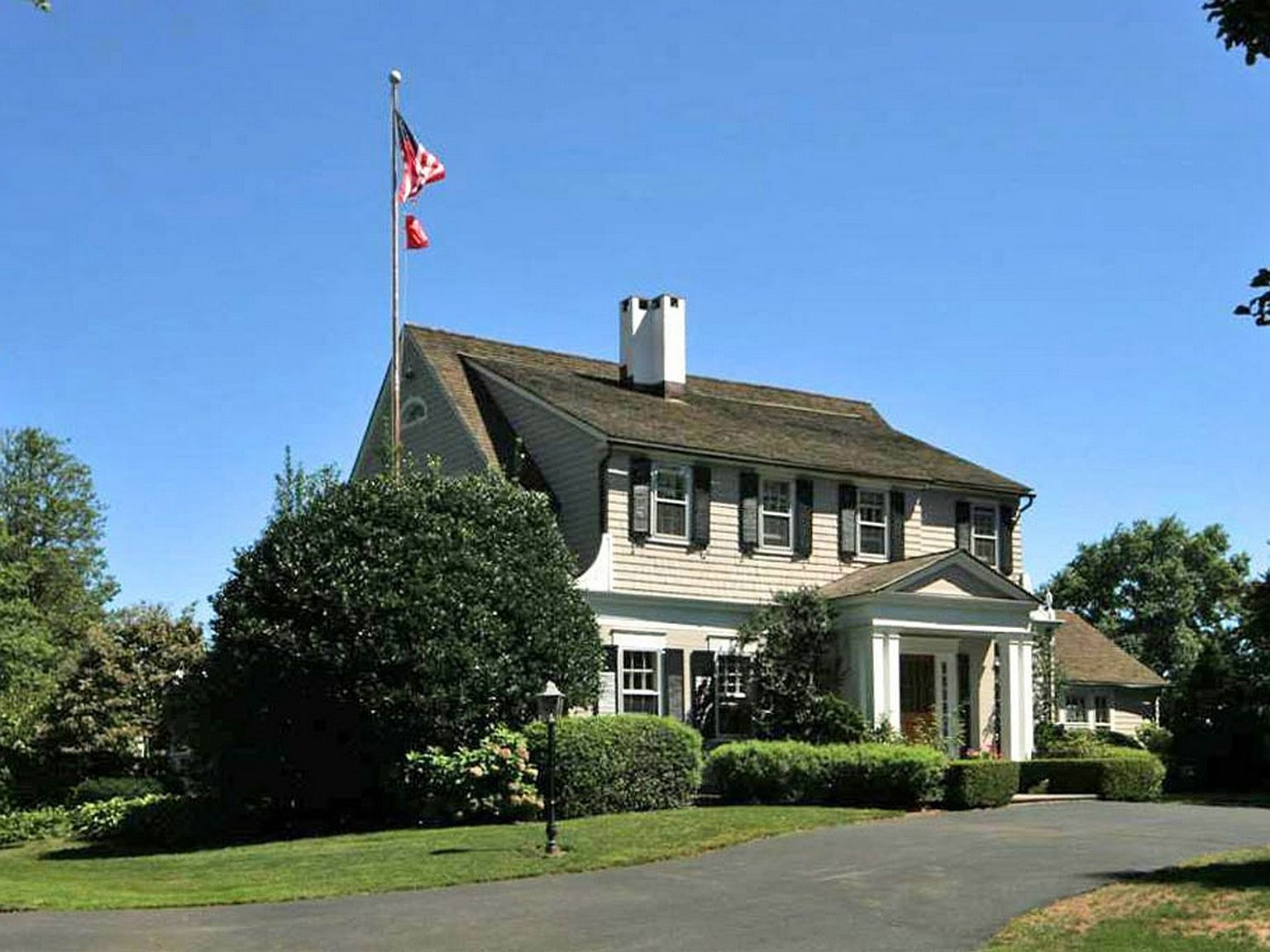 40 Anchorage Dr, Bridgeport, CT 06605 Zillow