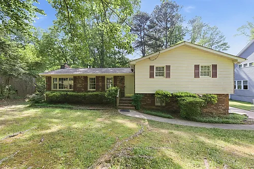 3645 Steinhauer Rd NE Photo 1