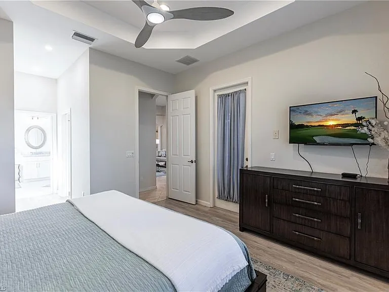 3920 Lakeview Isle Ct — Photo 20