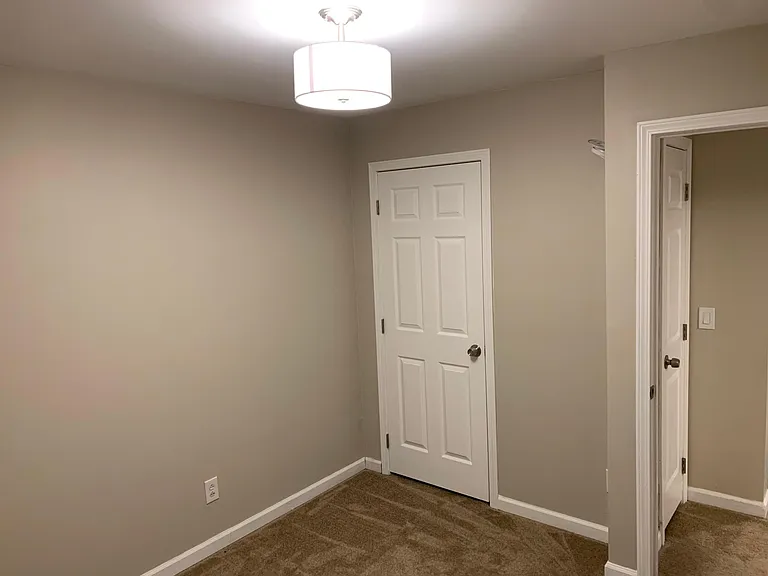 17 Davis Dr — Photo 8