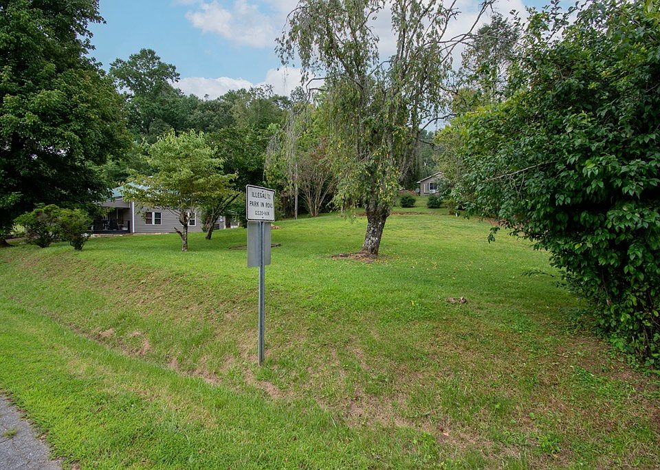 2nd image of 5 Hannah Ln