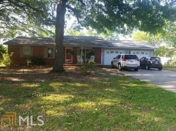 117 Arnold St, Centerville, GA 31028