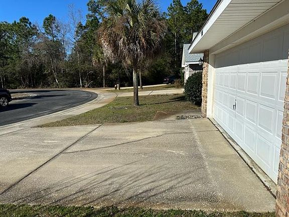 3rd image of 905 Lajolla Ln