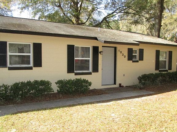 2nd image of 1030 NE 22nd Pl