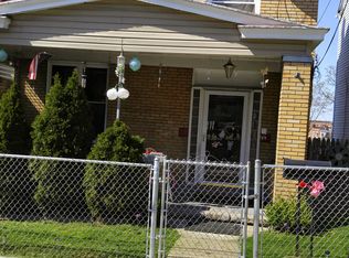 32 Merritt Ave, Pittsburgh, PA 15227