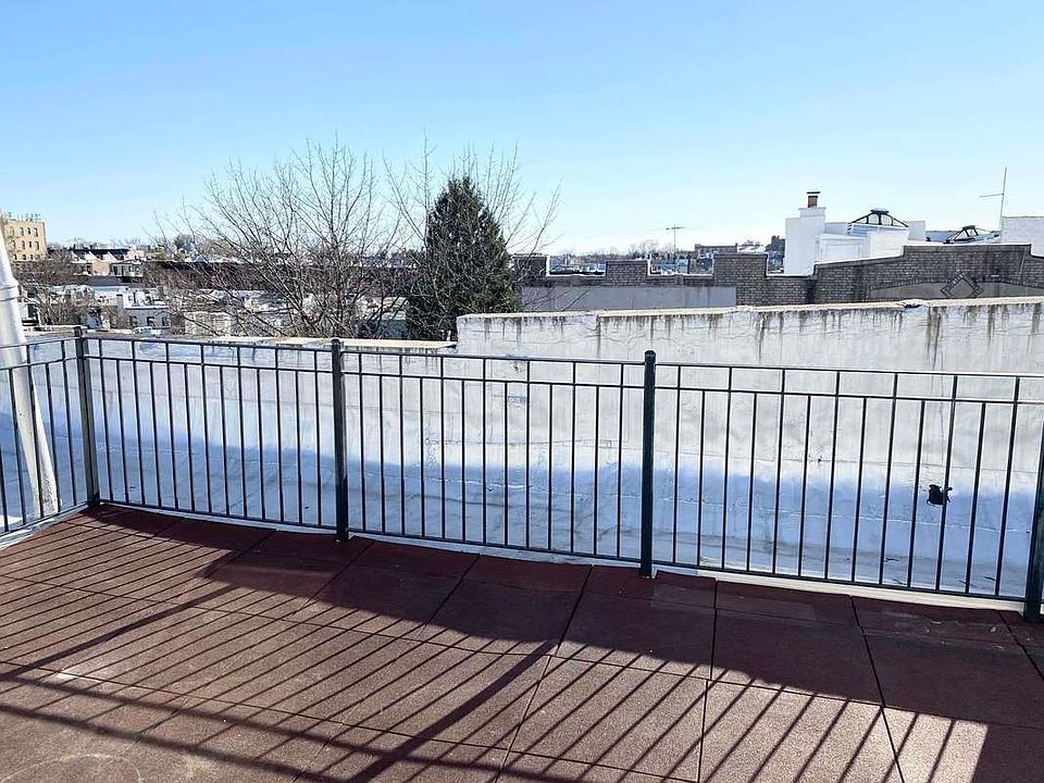 1st image of 723 8th Ave APT 4F