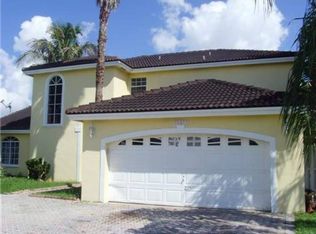 15277 SW 170th Ter, Miami, FL 33187