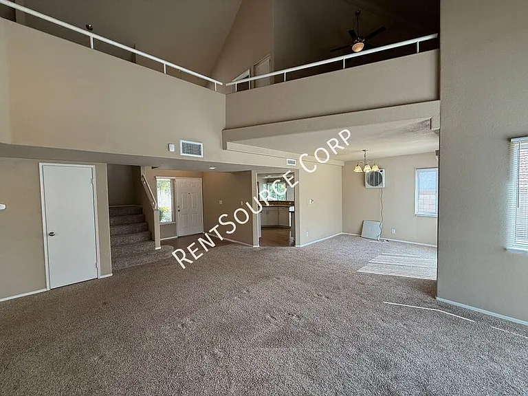 40270 Homeridge Dr — Photo 6