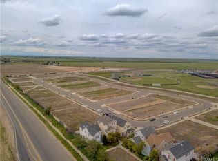 305 Portico Dr, Merced, CA 95348