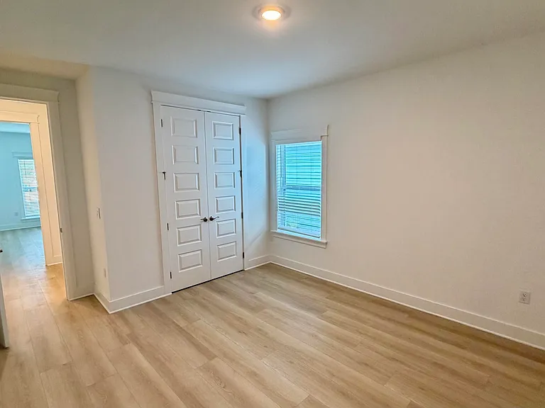 938 Crystal Bayou Blvd — Photo 29