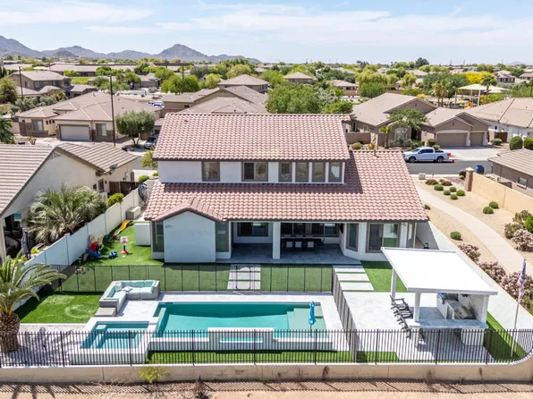 6745 S RACHAEL Way, Gilbert, AZ 85298