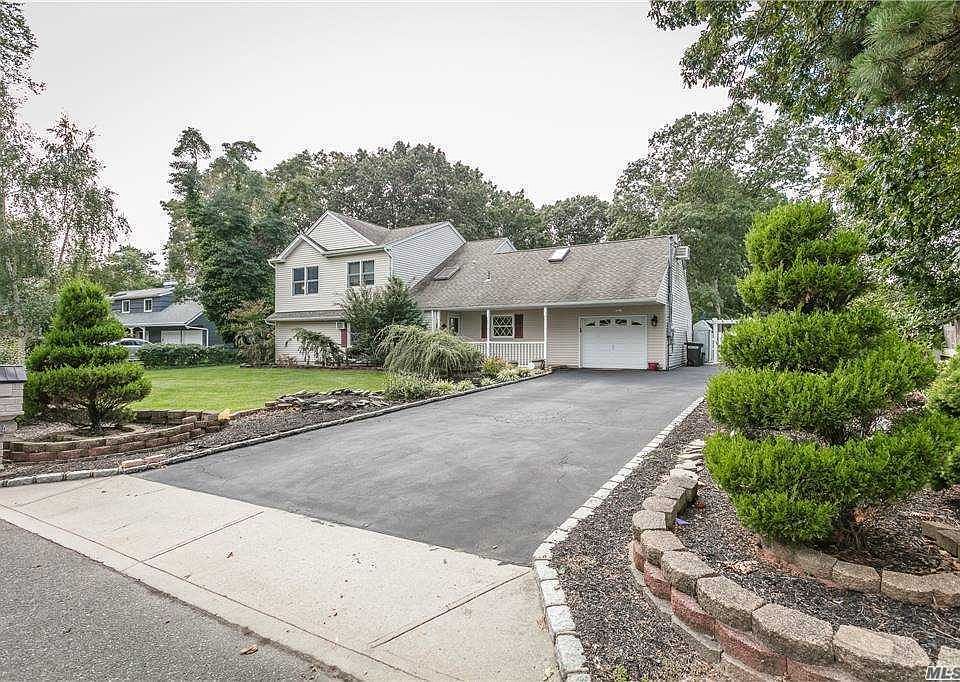 1st image of 124 Morris Ave