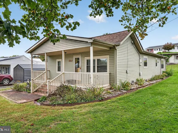 6161 Randall St, Mount Jackson, VA 22842