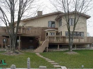 700 Rachelle St, White Lake, MI