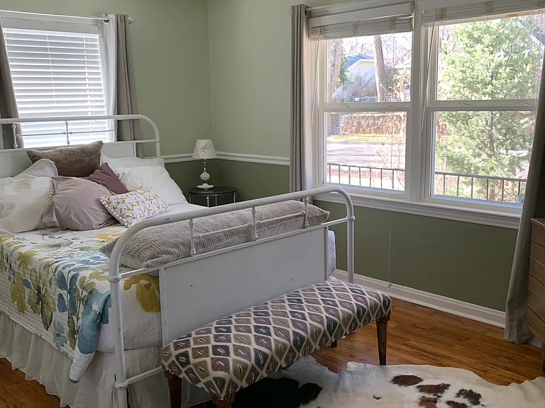 1415 N Franklin St — Photo 12