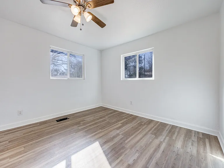 381 Hiland Acres Cir — Photo 14