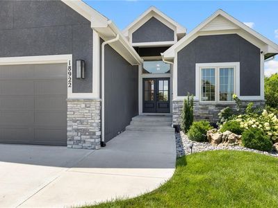18922 Weaver St, Spring Hill, KS, 66083