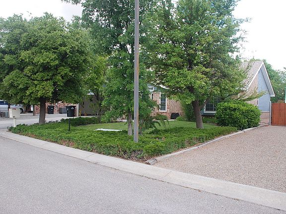 2nd image of 60 Juniper Ave