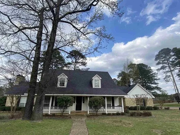 221 Cedar Dr, Ruston, LA 71270