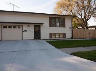 1508 7th Ave S, Fargo, ND 58103