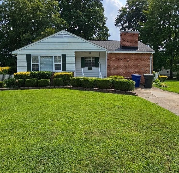 1st image of 48 Avella Ct