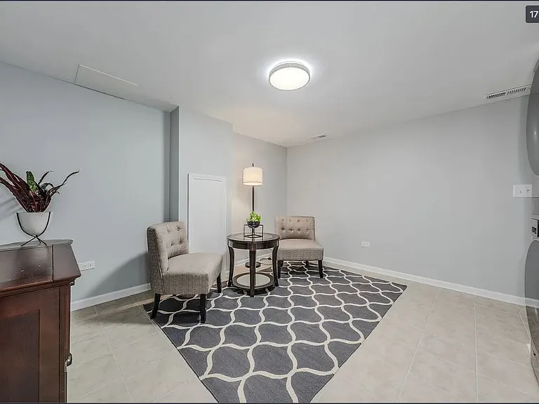 423 S Westmore Ave #3 — Photo 6
