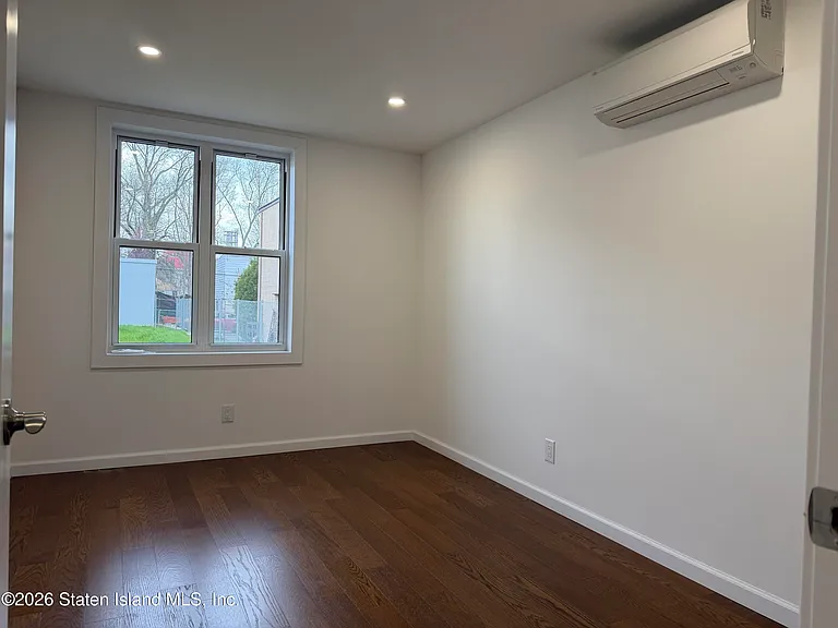 189 Saint Marys Ave #1 — Photo 9