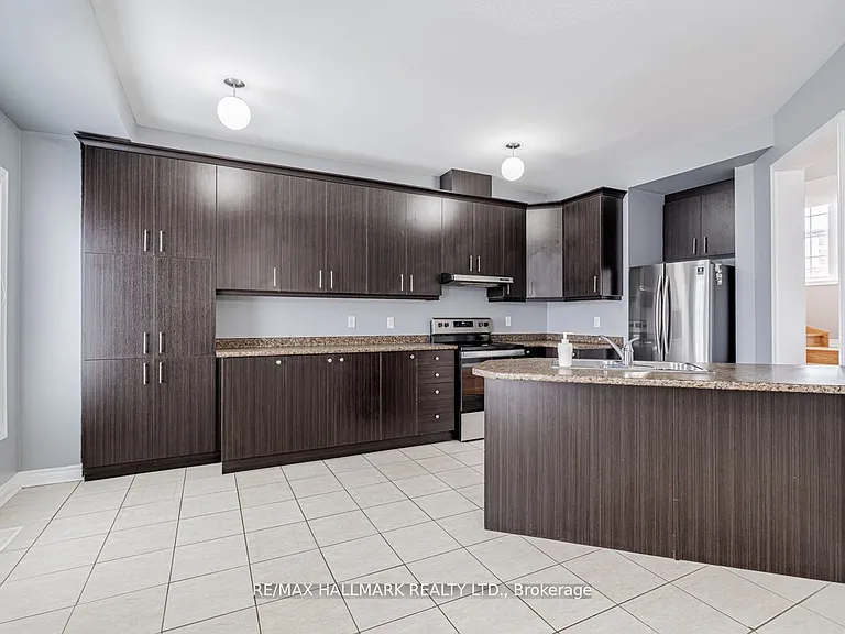 15 Old Colony Rd #10 — Photo 8