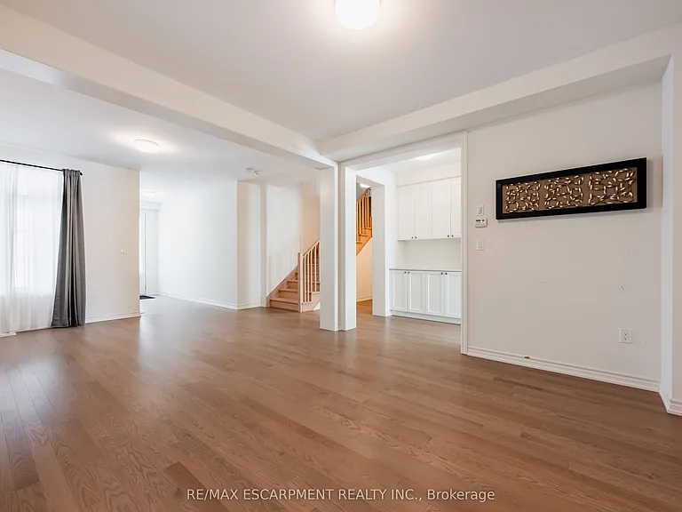 48 Sparrow Way — Photo 9