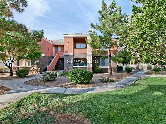 3rd image of 1404 Kilamanjaro Ln Unit 102